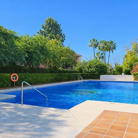 Apartment Modern 3 Bedroom In Puerto Banus Marbella