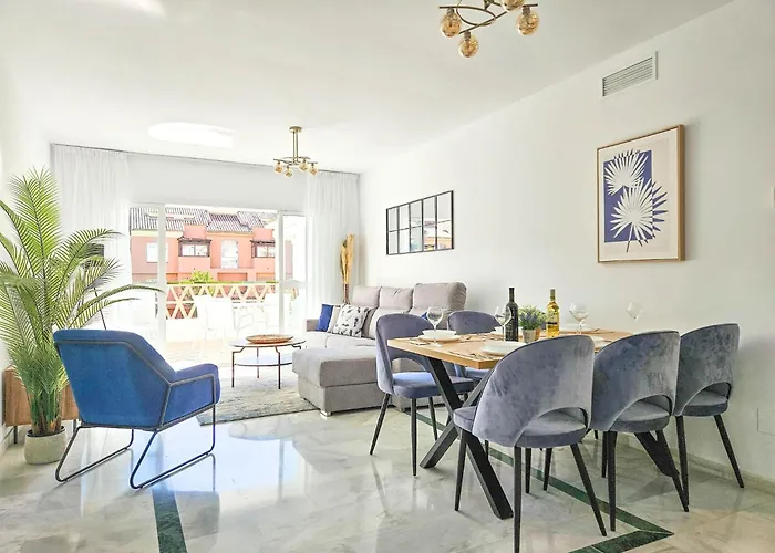 Modern 3 Bedroom In Puerto Banus Apartment Marbella