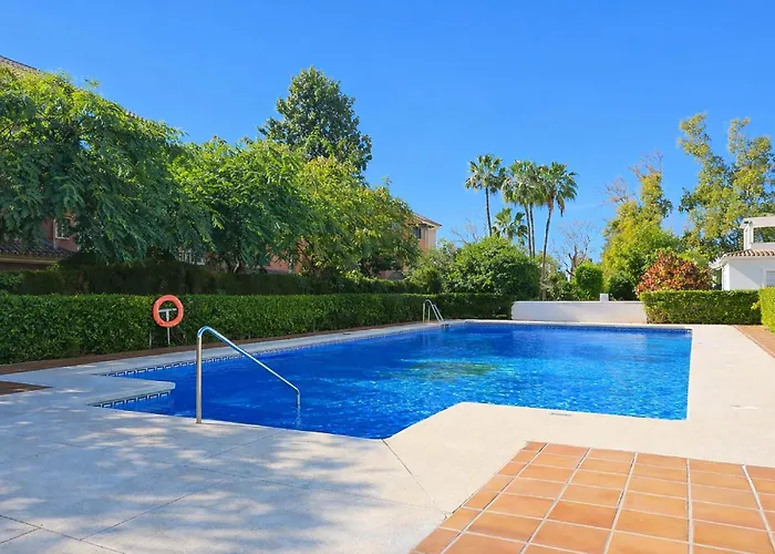 Apartment Modern 3 Bedroom In Puerto Banus Marbella