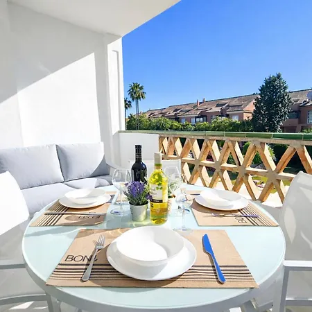 Modern 3 Bedroom In Puerto Banus Apartment