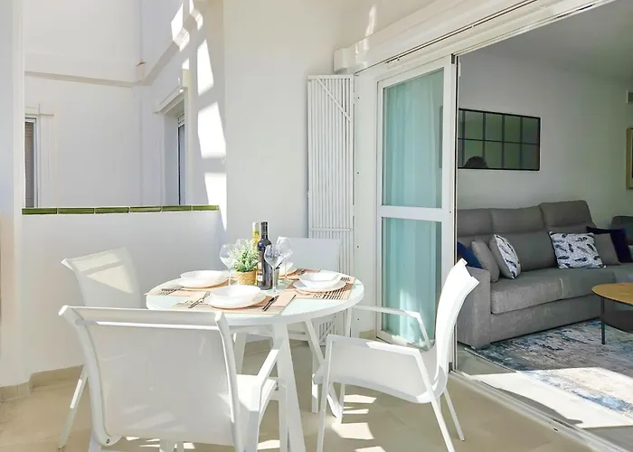 Apartment Modern 3 Bedroom In Puerto Banus Marbella