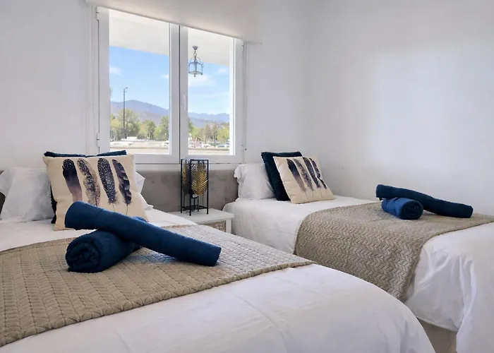 Modern 3 Bedroom In Puerto Banus *