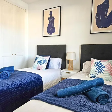 Modern 3 Bedroom In Puerto Banus * Marbella