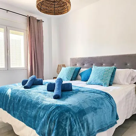 Modern 3 Bedroom In Puerto Banus * Μαρμπέλλα