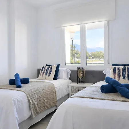 Modern 3 Bedroom In Puerto Banus * Марбелья