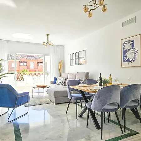 Modern 3 Bedroom In Puerto Banus Lejlighed Marbella